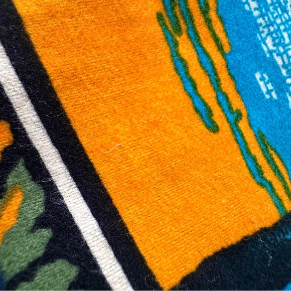 Jesus 1970 Wall Tapestry Large - Picture 6 of 10